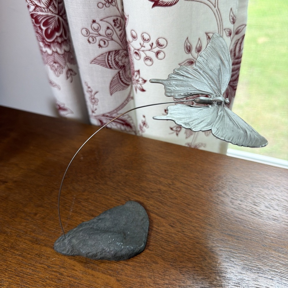 Vintage Hudson Pewter Floating Butterfly Figurine Wire Suspended Metal Base - Picture 2 of 10